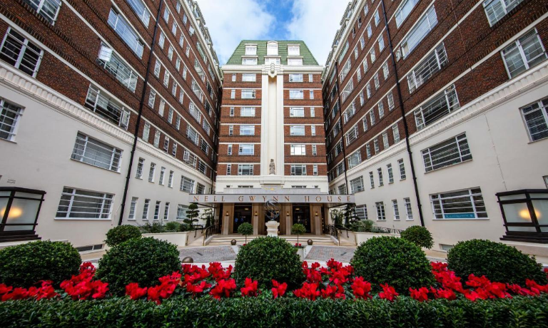 Apartment in London - View 2