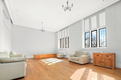 undefined, Courtyard House, London NW7