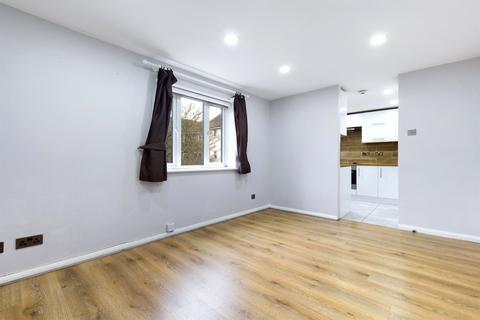 undefined, Mandeville Court, Chingford E4