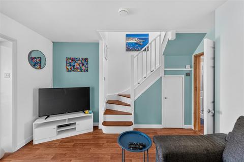 undefined, Larch End, Horsham