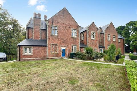 1 bedroom flat for sale, Oliver Road, Bicton Heath, Shrewsbury