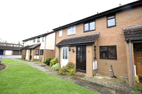 2 bed terraced house for rent in Dunster Gardens, Springbank, Cheltenham