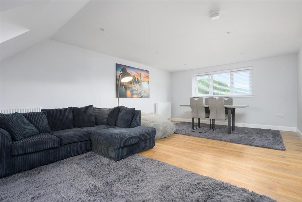 Apartment in Aberfeldy - View 2