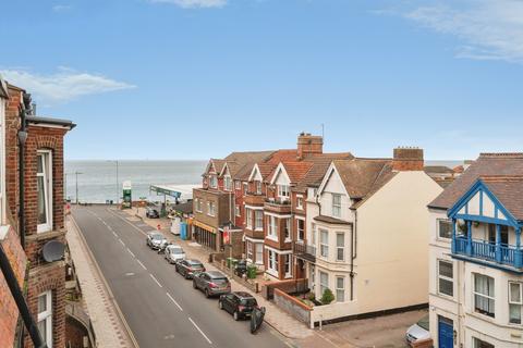 2 bedroom flat for sale, Prince Of Wales Road, CROMER