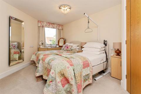 undefined, Josiah Drive, Ickenham