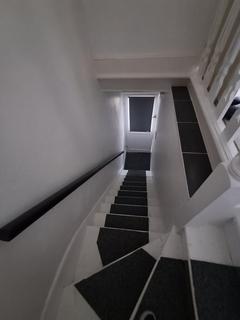 2 bedroom flat for sale, Beech Hall Road, Highams Park, E4