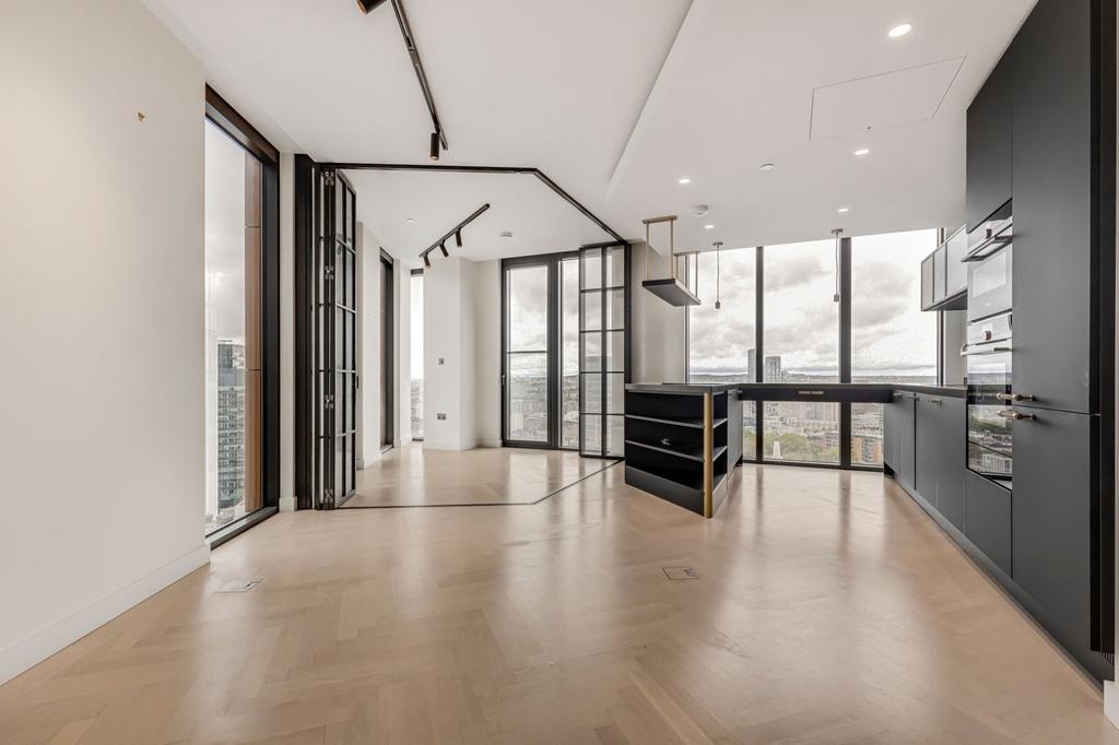 House in London - View 2