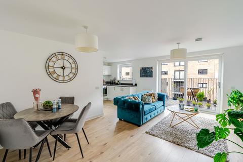 2 bedroom flat for sale, Flat 22, 52 Shrubhill Walk, Leith Walk, Edinburgh EH7 4FT