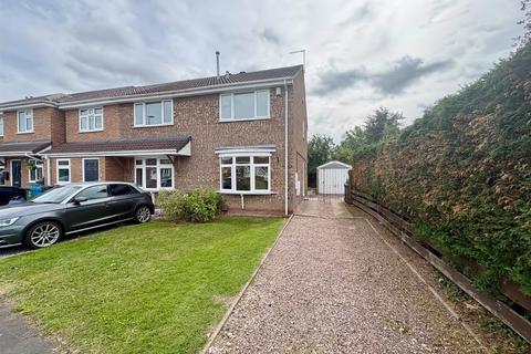 2 bedroom semi-detached house to rent, Cabot Grove, Wolverhampton