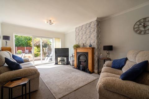 4 bedroom semi-detached house for sale, Fieldon Close, Shirley