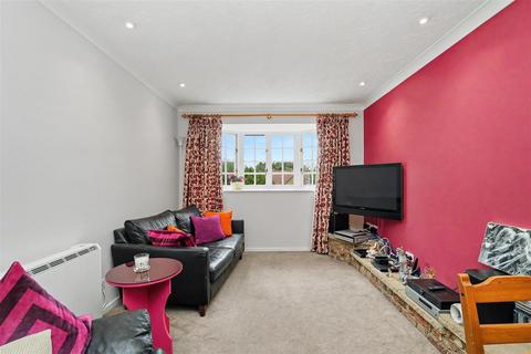 undefined, Queen Annes Gardens, Enfield
