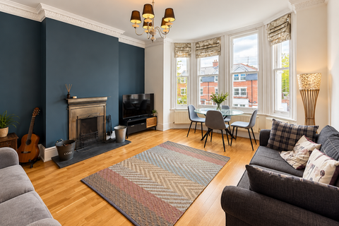4 bedroom maisonette for sale, Chester Road, Northwood, Greater London