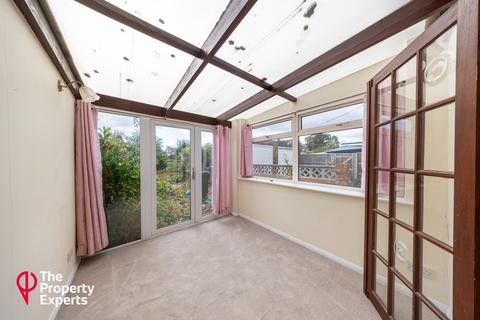 3 bedroom semi-detached house for sale, Hudson Road, Reading, RG5