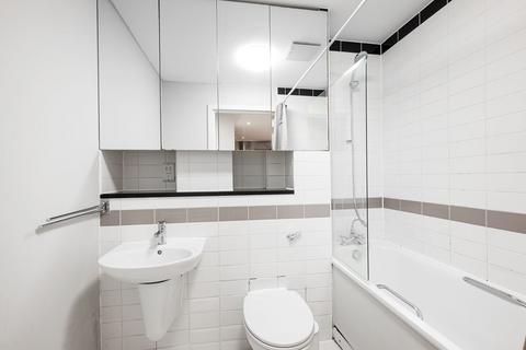 1 bedroom flat to rent, Fetter Lane, Holborn, London, EC4A