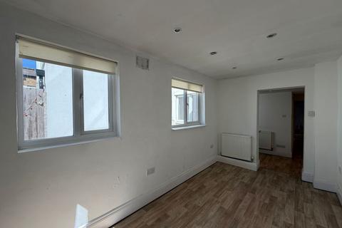 1 bedroom flat for sale, London SE21