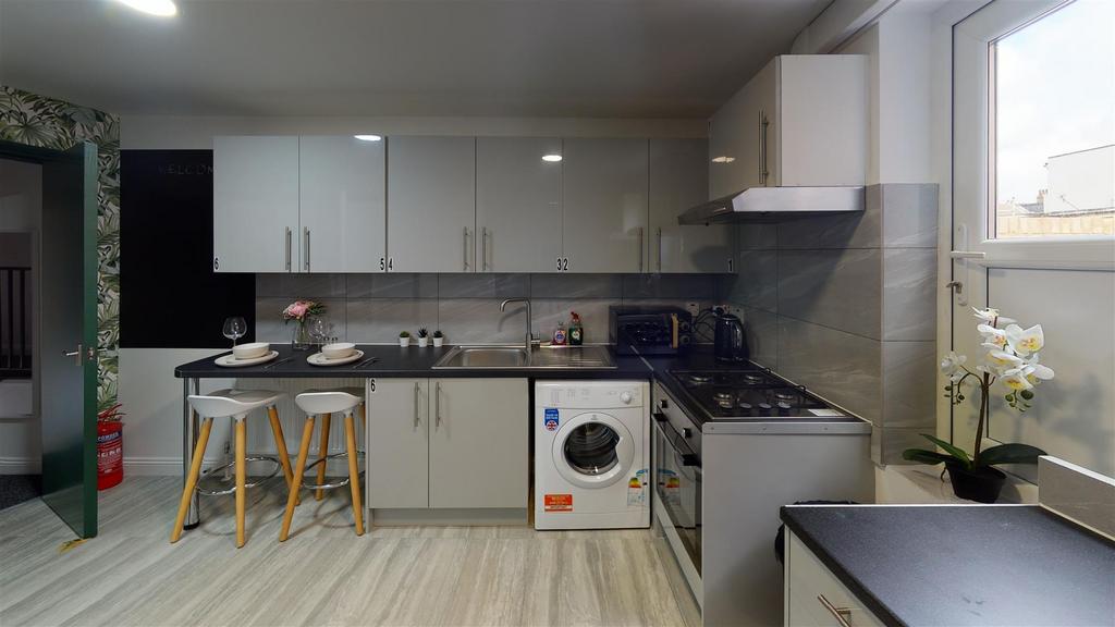 House in Kensal Green - View 3