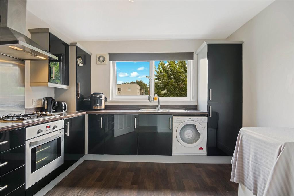 Apartment in Glasgow City - View 3