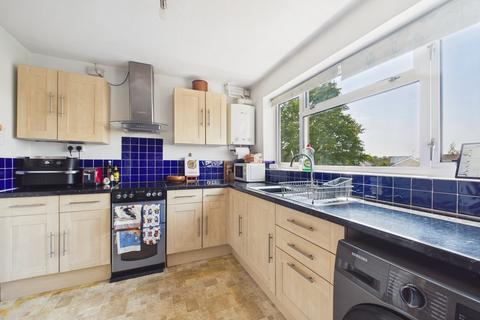 2 bedroom flat for sale, Cherry Close, Milton