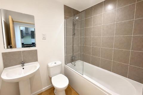 1 bedroom apartment to rent, High Street, Kingswinford