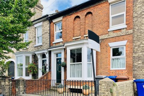 3 bedroom terraced house to rent, Out Northgate, Bury St. Edmunds, IP33