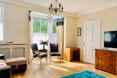 3 bedroom terraced house to rent, Out Northgate, Bury St. Edmunds, IP33
