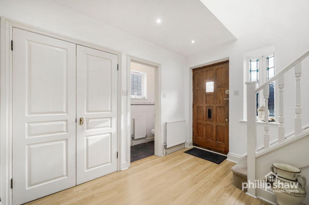House in Harrow - View 2