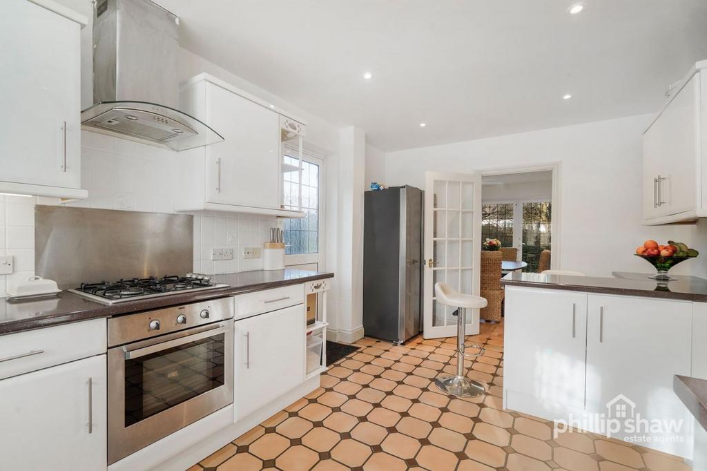 House in Harrow - More