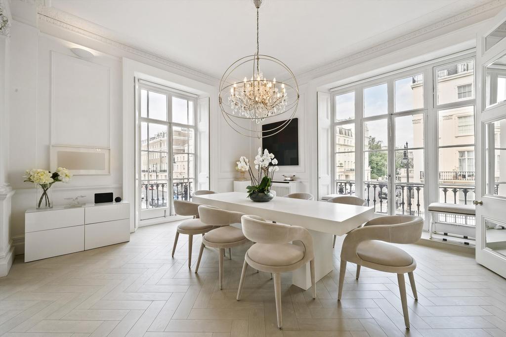 Apartment in London - More
