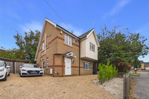 3 bedroom detached house for sale, Van Diemans Road, Chelmsford, Essex, CM2