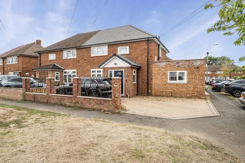 4 bedroom semi-detached house for sale, Nash Road, Langley, Berkshire, SL3
