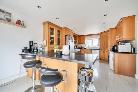 4 bedroom semi-detached house for sale, Nash Road, Langley, Berkshire, SL3