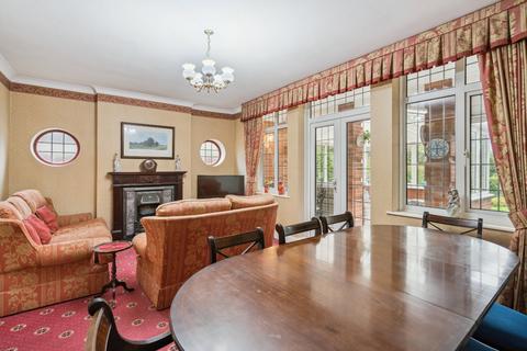 4 bedroom detached house for sale, The Fairway, Northwood HA6