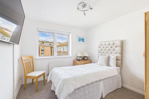 4 bedroom penthouse to rent, Merton Court, The Strand, Brighton Marina, BN2