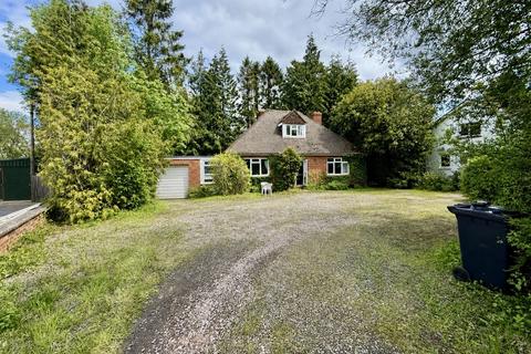 4 bedroom detached house for sale, Ross Road, Newent GL18