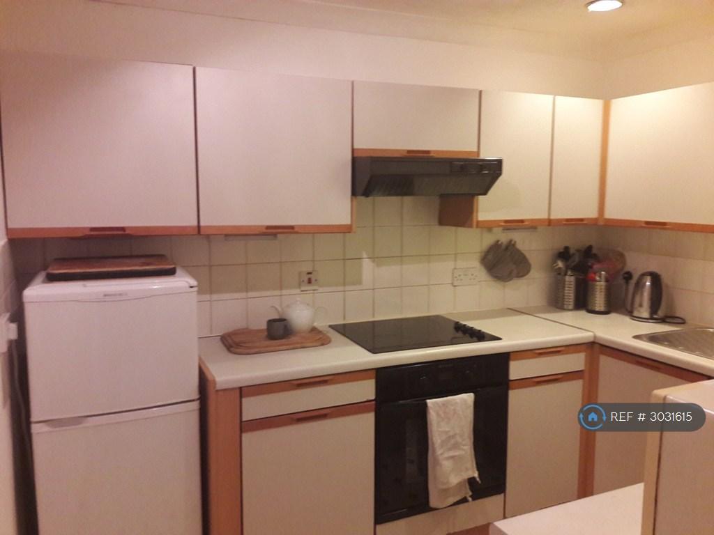 Apartment in Glasgow - More