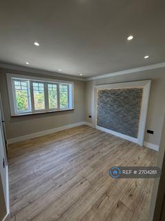 3 bedroom detached house to rent, Chesilbourne Grove, Bournemouth, BH8