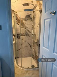 1 bedroom in a house share to rent, Adelaide Rd, Southall, UB2