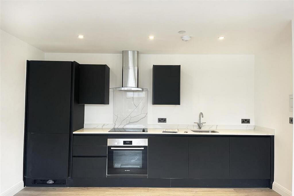 Apartment in Birmingham - View 5