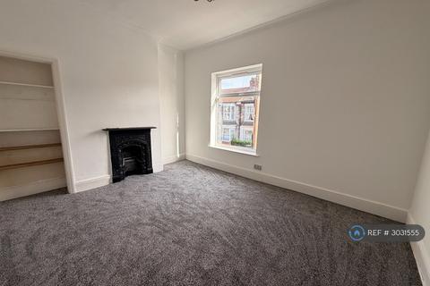 3 bedroom terraced house to rent, Newstead St, Hull, HU5