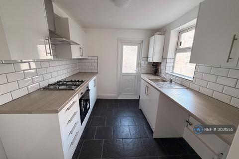 3 bedroom terraced house to rent, Newstead St, Hull, HU5