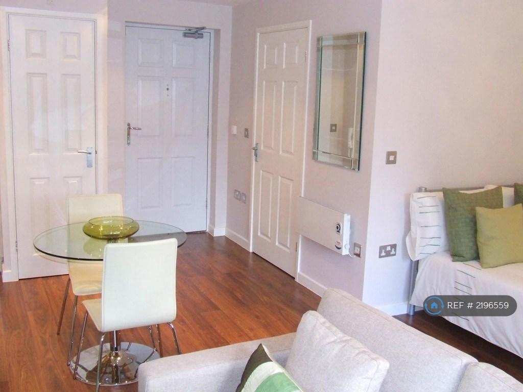 Apartment in Sheffield, Heeley Bottom, Highfield - View 3