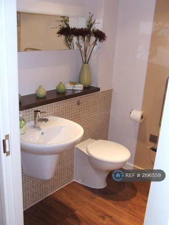 Apartment in Sheffield, Heeley Bottom, Highfield - View 5