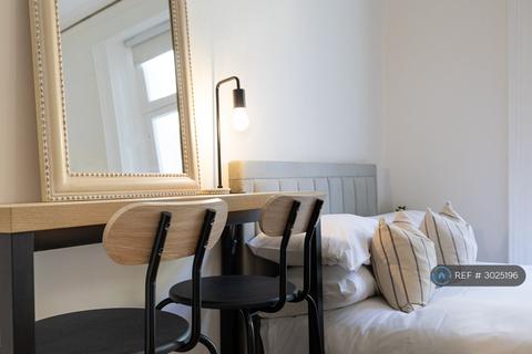 Studio to rent, Brunswick Road, Hove, BN3