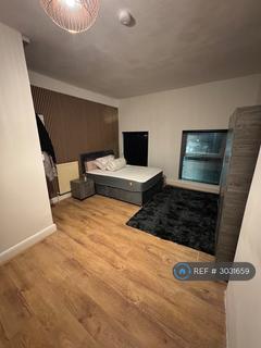 1 bedroom in a house share to rent, Derby Road, Liverpool, L20