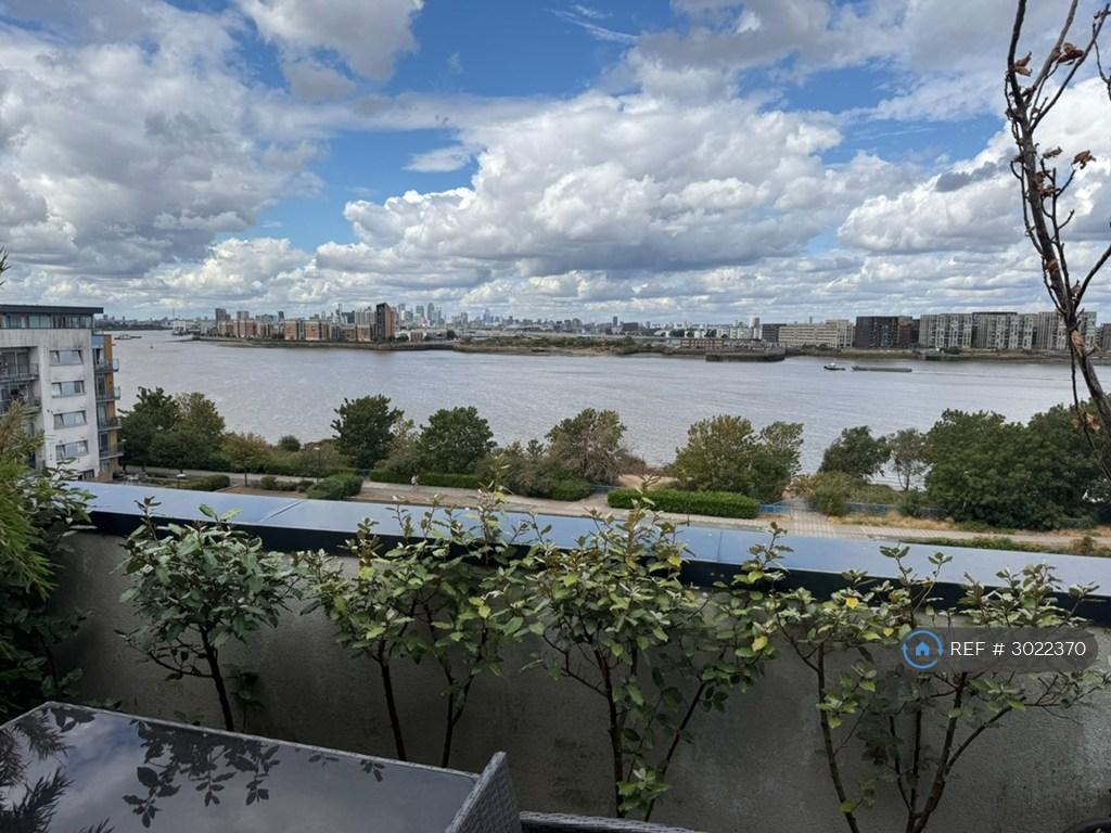 Apartment in London - More