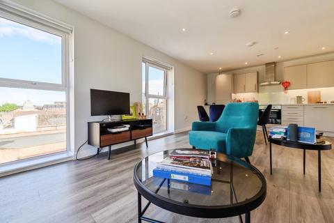 2 bedroom apartment to rent, at Gatehouse Apartments, FLAT 44, Gatehouse Apartments, 86 East Street SO14