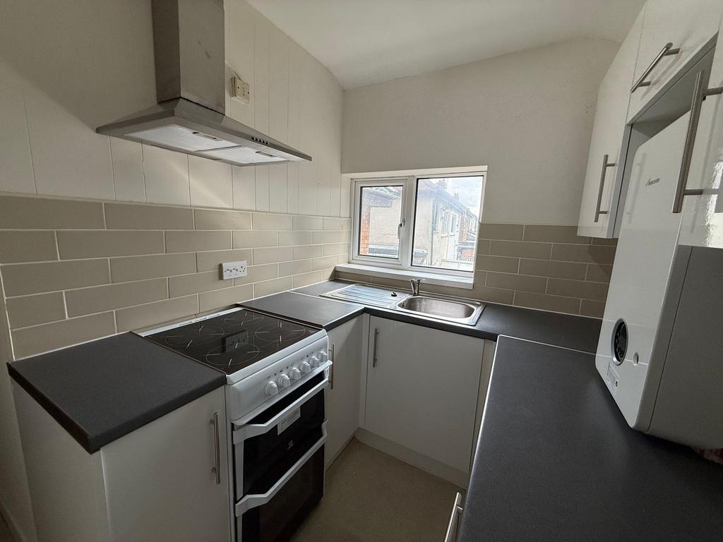 Apartment in Solihull - View 2