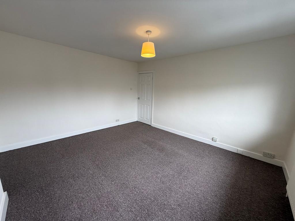 Apartment in Solihull - More