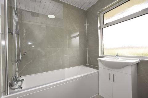 3 bedroom semi-detached house to rent, Filton Road, BRISTOL BS7