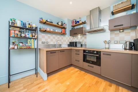 1 bedroom flat for sale, Highbury Stadium Square, London N5